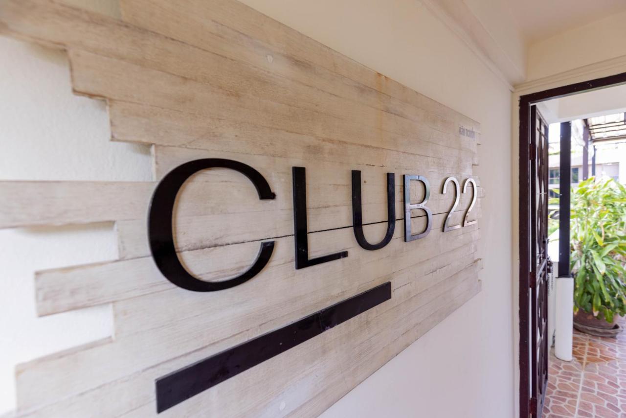 Club22 Kamala Suites, Kamala Beach Exterior foto