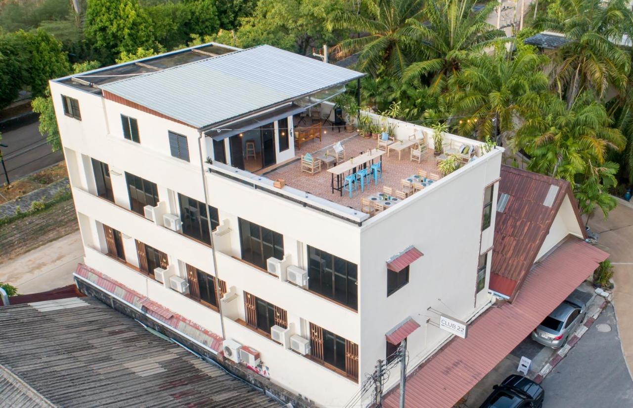 Club22 Kamala Suites, Kamala Beach Exterior foto